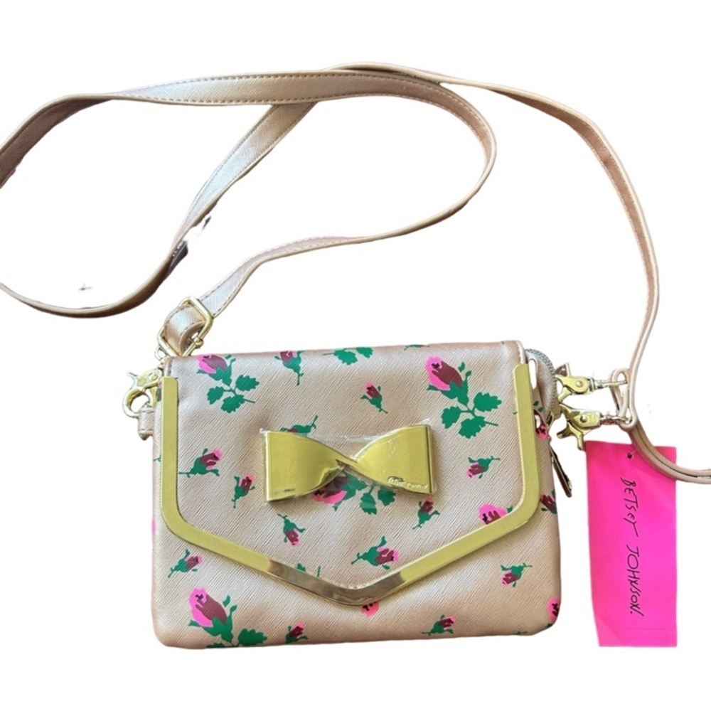 Betsey Johnson small rose crossbody purse